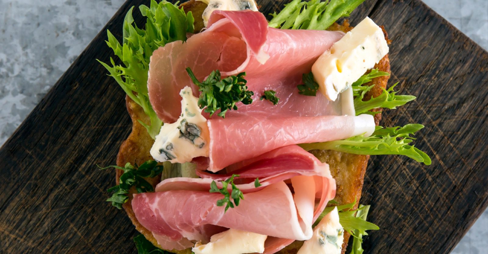Riddare med skinka och gorgonzola