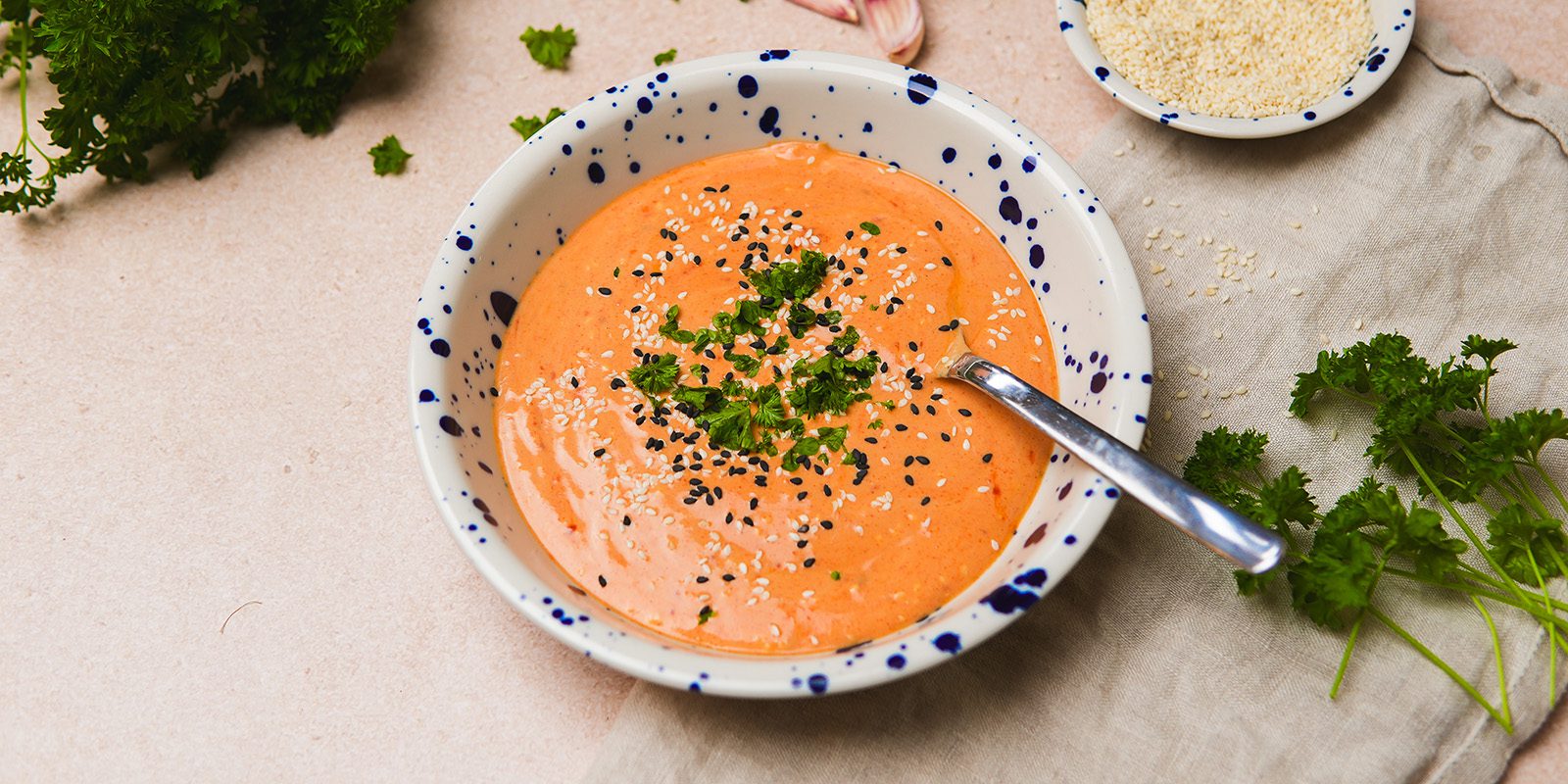Chili- och sesamdressing